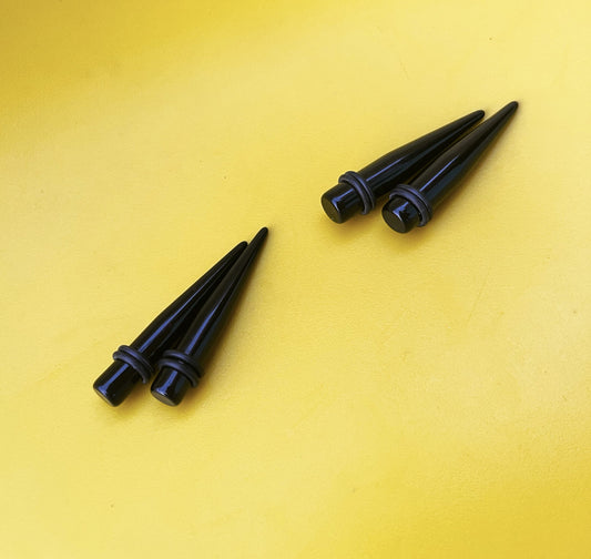 Black Tapers